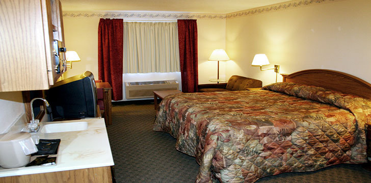 Guest Rooms - Country Inn Deerwood Minnesota - Lodging